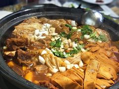 -闯关东牛排牛尾一锅香(龙源路店)