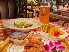 -湖滨路美食街