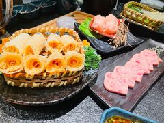 -湊湊火锅·茶憩(打浦桥日月光店)