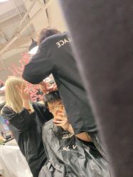 -时尚殿堂明星门店