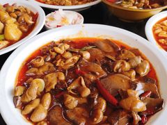 -曾氏肥肠馆(凯瑞雅居店)