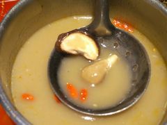 菌菇锅底-渝利重庆火锅