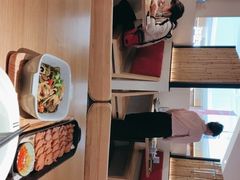 -蜜桃餐厅·伴山(绿宝广场店)