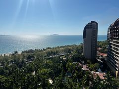 -三亚湾海居雅高铂尔曼度假酒店