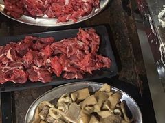 -牛一煲美食(江高店)