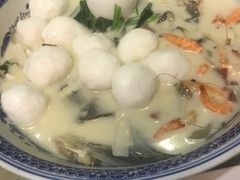 极品鱼头皇-山外山·林语花园餐厅