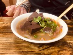 -春雨羊汤店(广开四马路总店)