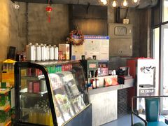 -臻鲜燕海鲜融合餐厅(金陵style店)