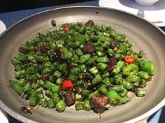 -清真·卡德尔大叔新疆主题餐厅(龙汇路店)