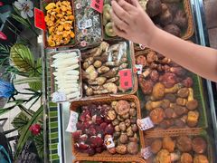 -原林野山菌火锅·炒菌(关上野生菌一条街店)