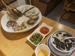 -邹开喜·炭炉鸡煲·海鲜火锅(虹口足球场店)
