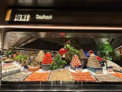 -钱小奴海鲜自助黑金店(杭州滨江龙湖店)