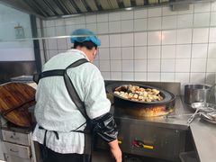 -黄阿姨锅贴大王(万航渡路店)