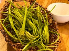 -阿婆情腊排骨火锅(忠义店)