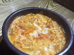 -吴草鸡爪오초닭발韩食堂(融恒盈嘉中心店)