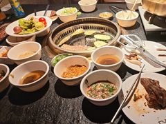 -嘿嘟嘟·肋条烧肉放题(爱融荟城店)