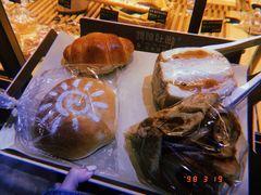 -啊噗吐呦现场烘焙(麦凯乐店)