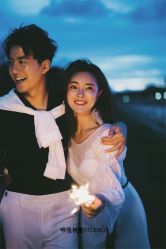 俏皮可爱-巴黎婚纱摄影工作室