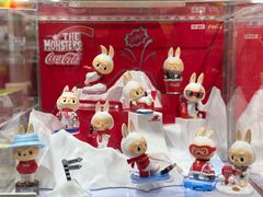 -泡泡玛特POPMART(上海环球港店)