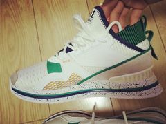 -李宁(大宁国际旗舰店)