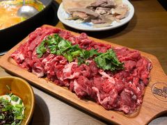 -贵厨酸汤牛肉(花果园国际中心店)