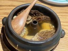 -一坐一忘云南菜(嘉里中心店)