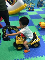 -爱婴室(上海浦建路店)