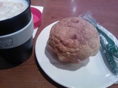 叉烧菠萝包-星巴克臻选(南京金茂览秀城店)