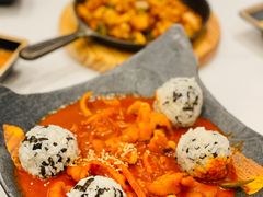 火辣无骨鸡爪-HONGA HONGA雄家(曹路店)