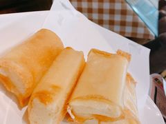 -新大咀港式茶餐厅(宝山万达店)