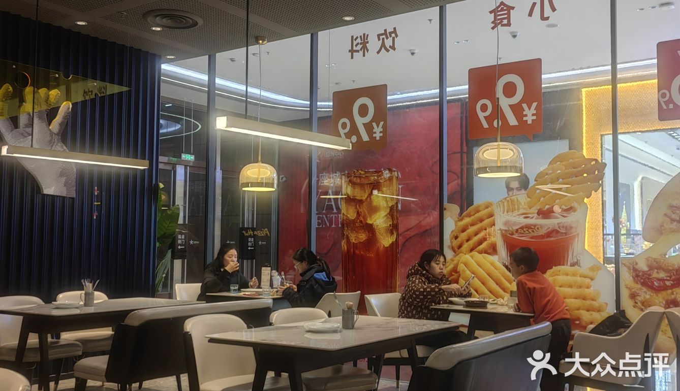 忙里偷闲的快餐时光