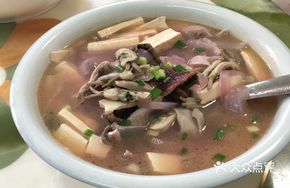 Red Mushroom Pig Stomach Tofu Soup