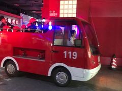 -成都星期8小镇(江宁南路店)