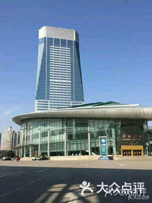 红博会展购物广场