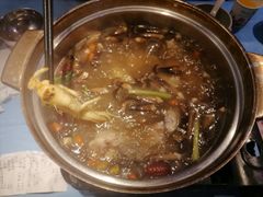 鲜人参锅底-千岛蚝高压锅生蚝·人参火锅(白云万达店)