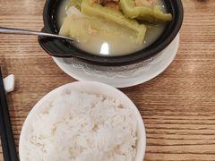 -裕记烧腊连锁餐饮(国商分店)
