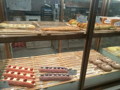 面包甜点陈列柜-仟吉KenGee(江南万达店)