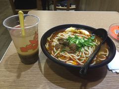 -鑫花溪牛肉米粉(文星广场店)