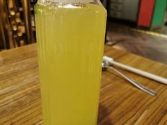 -新白鹿餐厅(银泰西湖文化广场店)