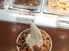 -三佰瑞冻酸奶(凯德MALL店)