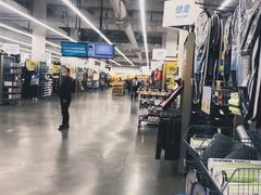 -迪卡侬(金龙湖店)