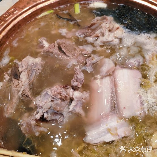 桂园东北騟菜铜火锅