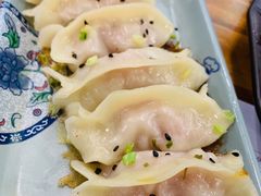 -禾诗夜市大饼油条(松江店)