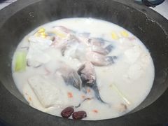 -鲜潭蒸汽石锅鱼(五道口购物中心店)