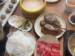 -龙聚德北京烤鸭(沙坪坝华宇A馆店)