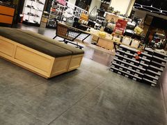 -首创奥特莱斯(西安店)