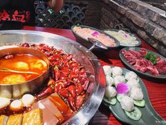 -谭鸭血老火锅(远大购物广场店)