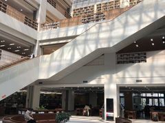 -公益图书馆(江南大学店)