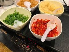 -鲜入围煮花胶鸡海鲜火锅