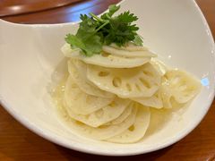 -壹号院音乐餐厅•烤全羊•新疆菜(浐灞店)